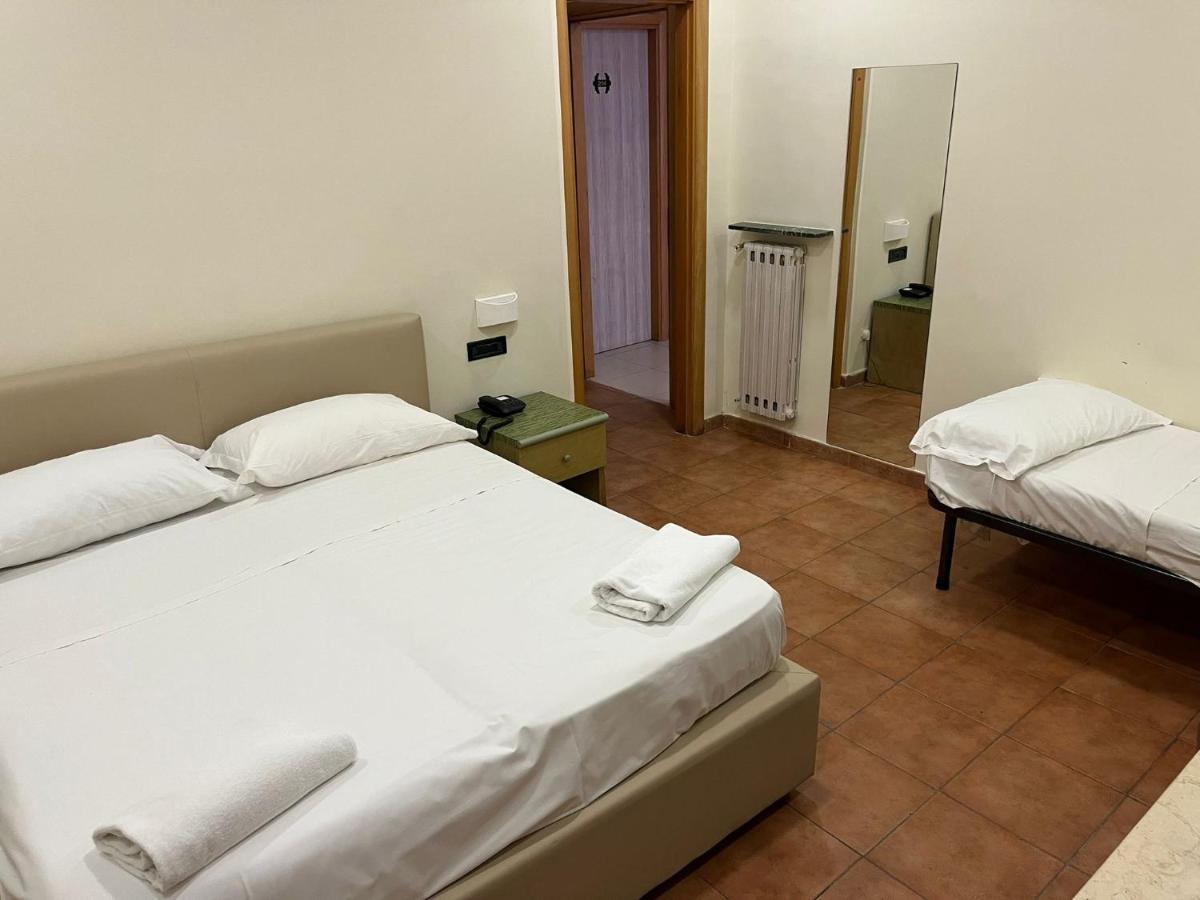Hotel Porta A Porta Napoli Ngoại thất bức ảnh