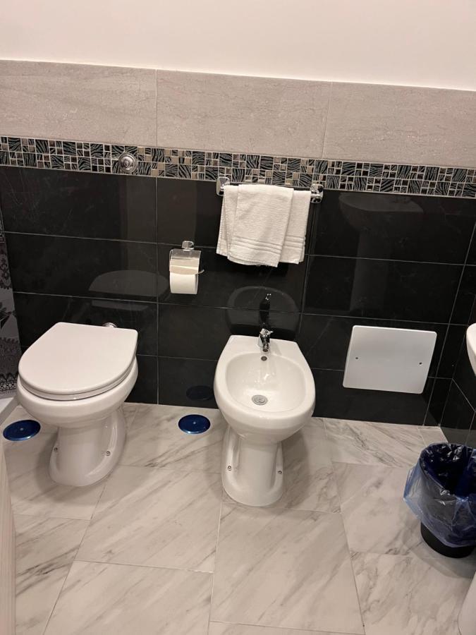 Hotel Porta A Porta Napoli Ngoại thất bức ảnh